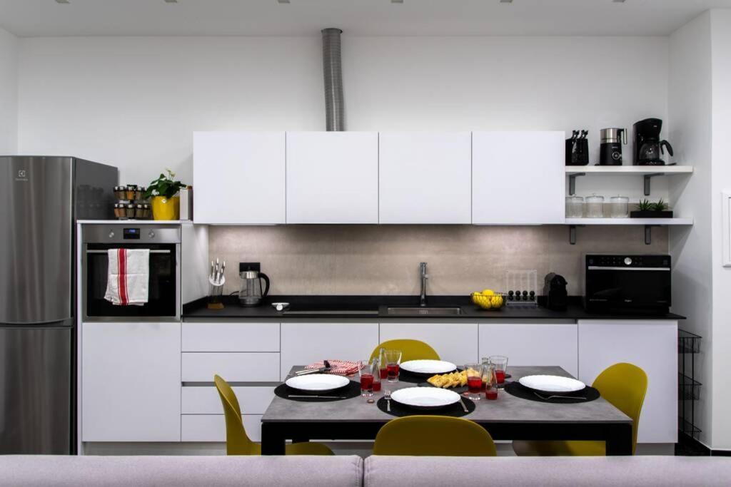 Apartamento Largodoria - Viaarchivolto, Box Auto Privato Incluso Albenga Exterior foto