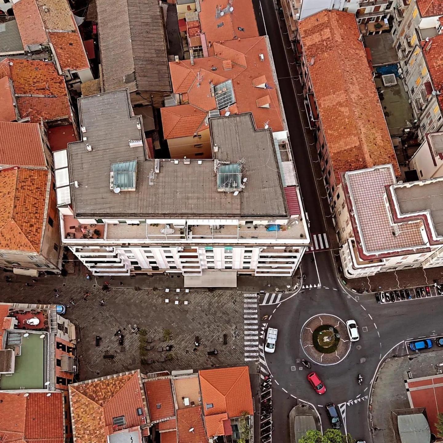Apartamento Largodoria - Viaarchivolto, Box Auto Privato Incluso Albenga Exterior foto